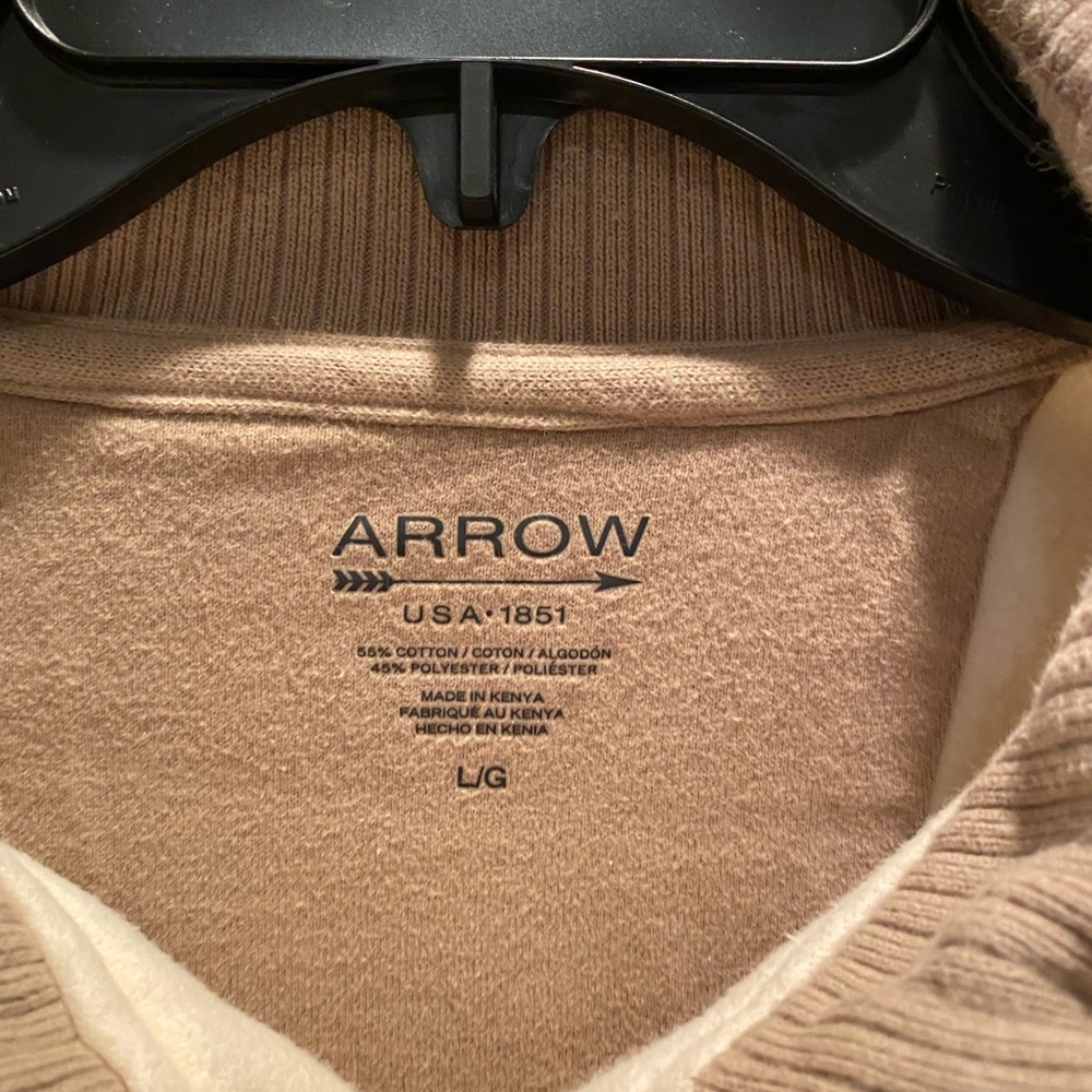 Men Arrow Pull Over - image 2
